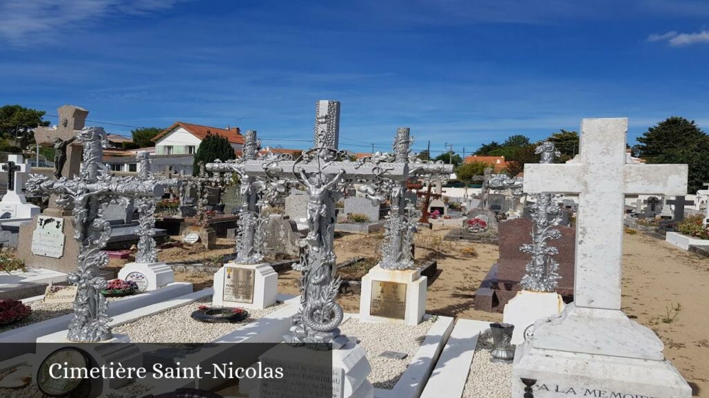 Cimetière Saint-Nicolas - Barbâtre (Pays de la Loire)